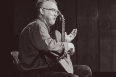 Concert (Dallas Baptist University  (www.stacyarnoldguitar.com)